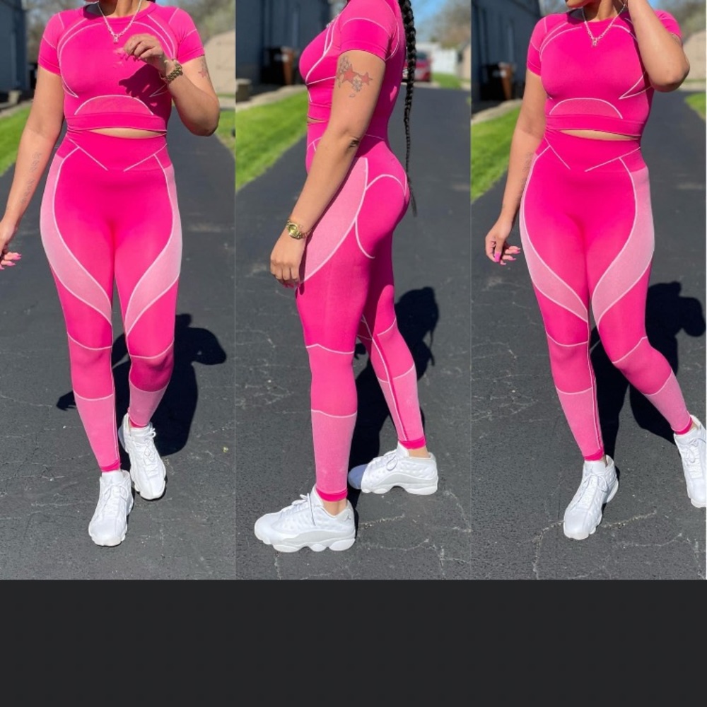 Size s/m 2 piece set very comfortable brand new with tags